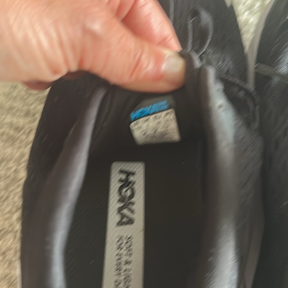 Hoka Clifton 8 Black and White Athletic Shoes sz 6.5 - Picture 6 of 9